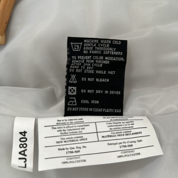 White Bubble Ski Jacket - Picture 6 of 7